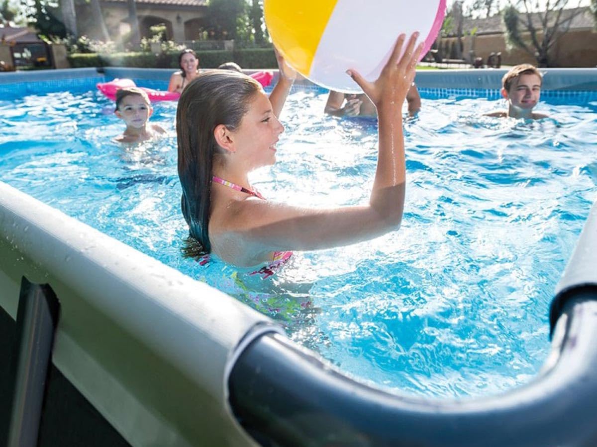 Intex 26352NP - Piscina desmontable Ultra Frame 549 x 274 x 132 cm, 17.203 litros