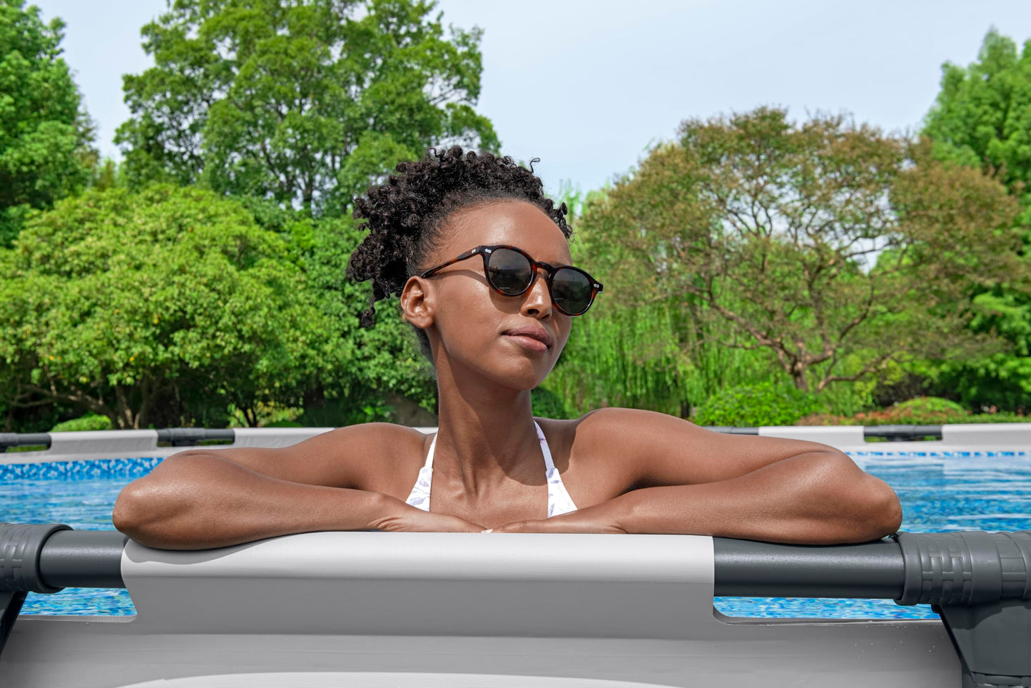 Bestway Steel Pro MAX Frame - Juego de Piscina con Bomba de Filtro (diámetro 366 x 100 cm), Color Gris Claro